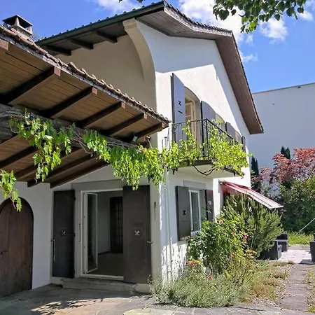 Charming House With A Lake View Lucerne Exterior photo